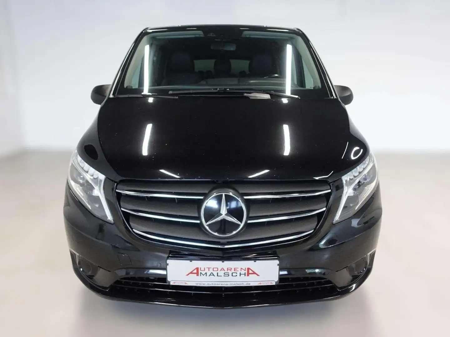 Mercedes-Benz Vito 116 CDI lang Mixto Klima Leder LED Standhei Schwarz - 2