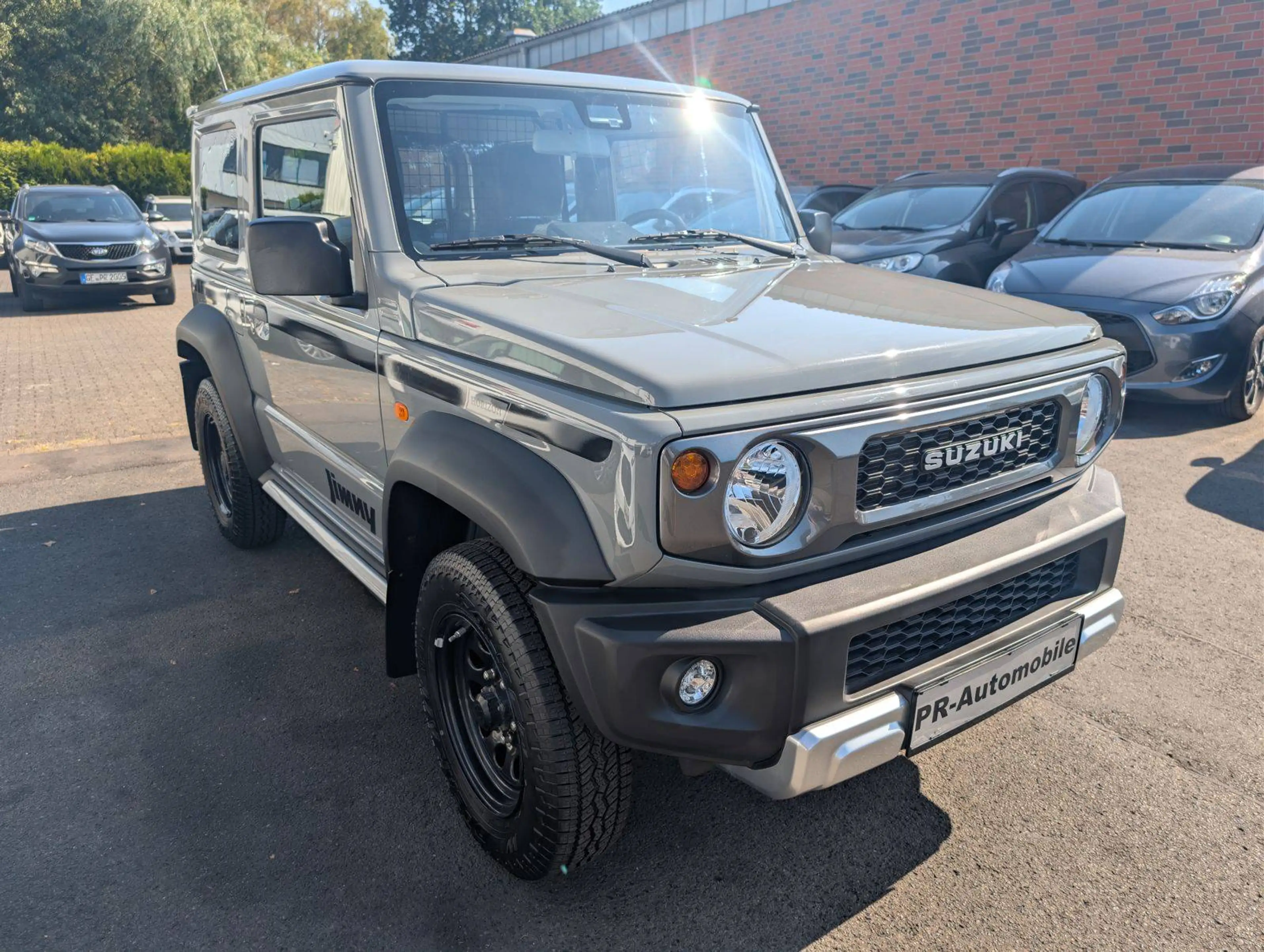 Suzuki Jimny Horizon NFZ Klima/Cam/Navi/Sitzhzg/AHK — photo 3