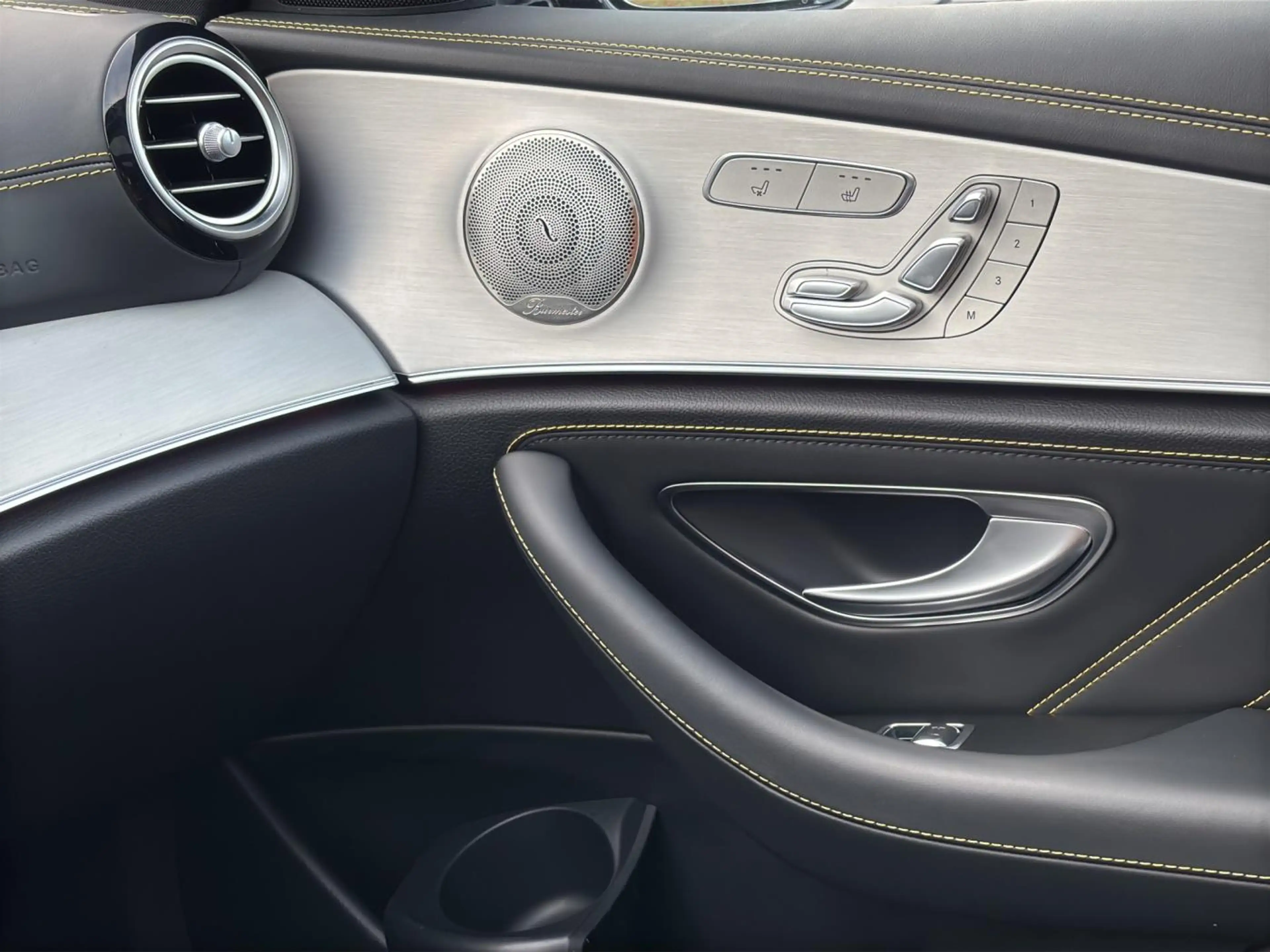 Mercedes-Benz E 63 AMG S 4M+ T *Sitzklima*Multibeam*Burmester* — photo 14