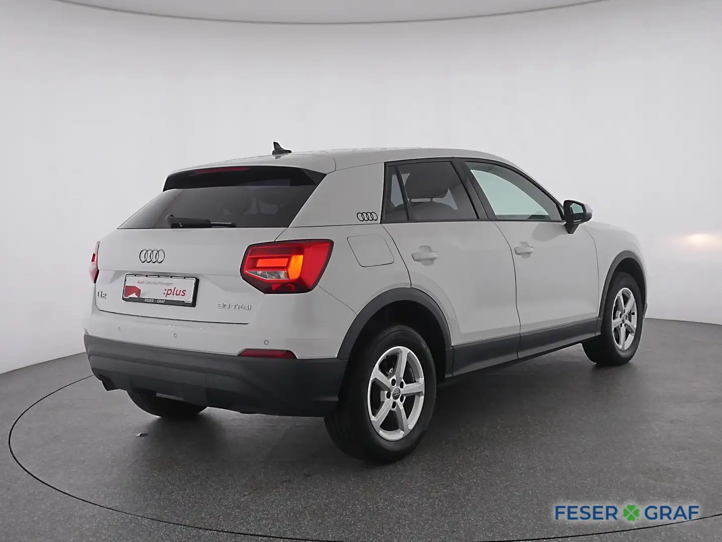 Audi Q2 30 TFSI Navi,PDC,Sitzhzg Weiß - 2
