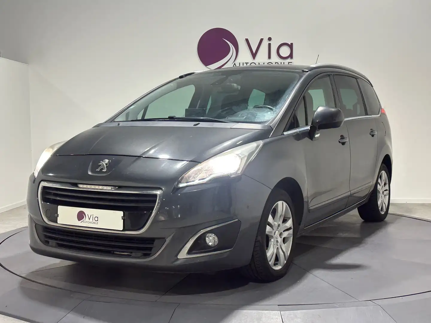 Peugeot 5008 2.0 BlueHDi 150ch S\u0026amp;S BVM6 Allure - Entretien complet - Gris - 1