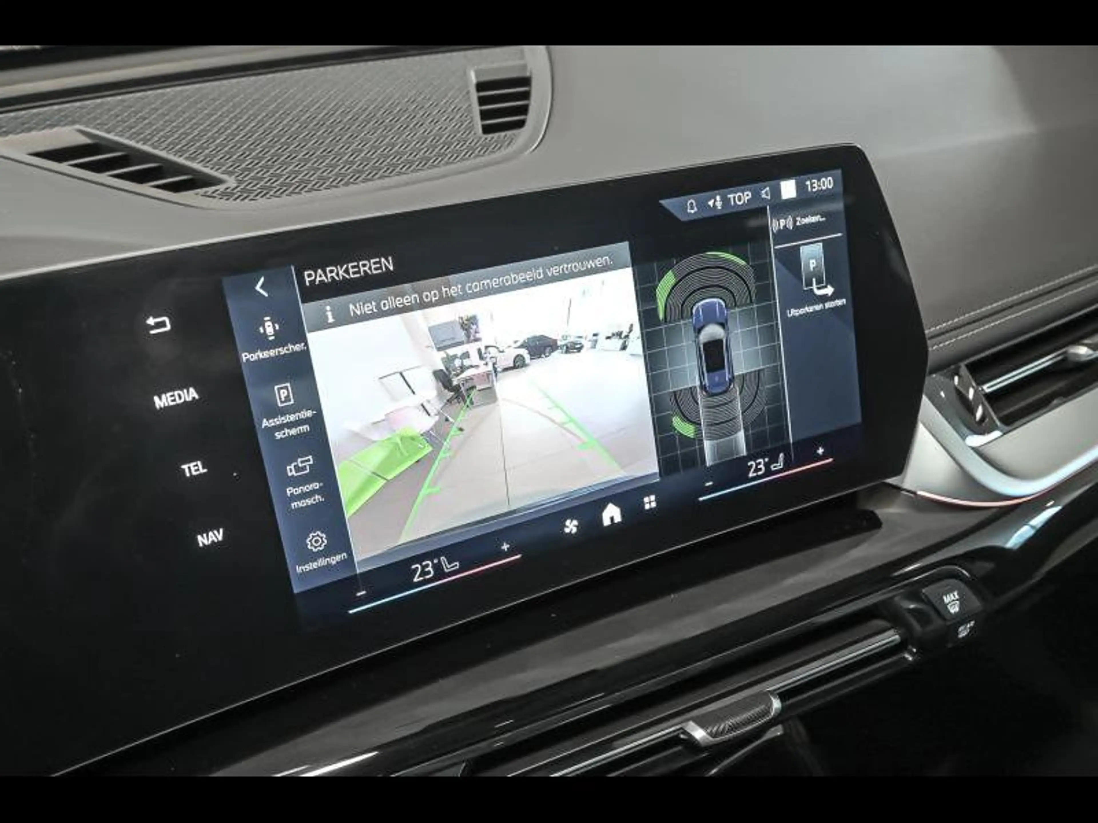BMW X1 sDrive18i | xLine | Comfort | Led | Dass+ | H&K | — photo 12