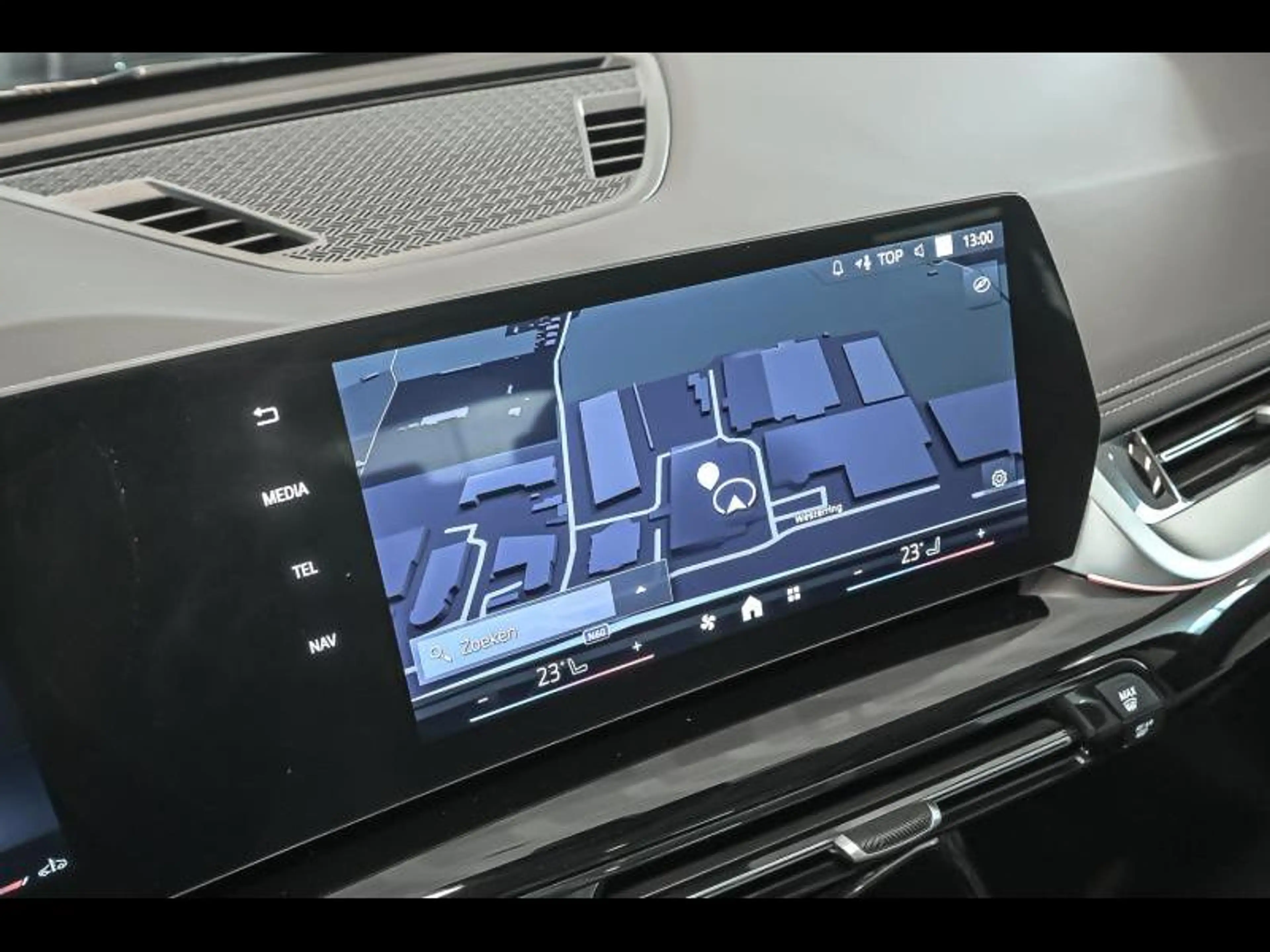 BMW X1 sDrive18i | xLine | Comfort | Led | Dass+ | H&K | — photo 11