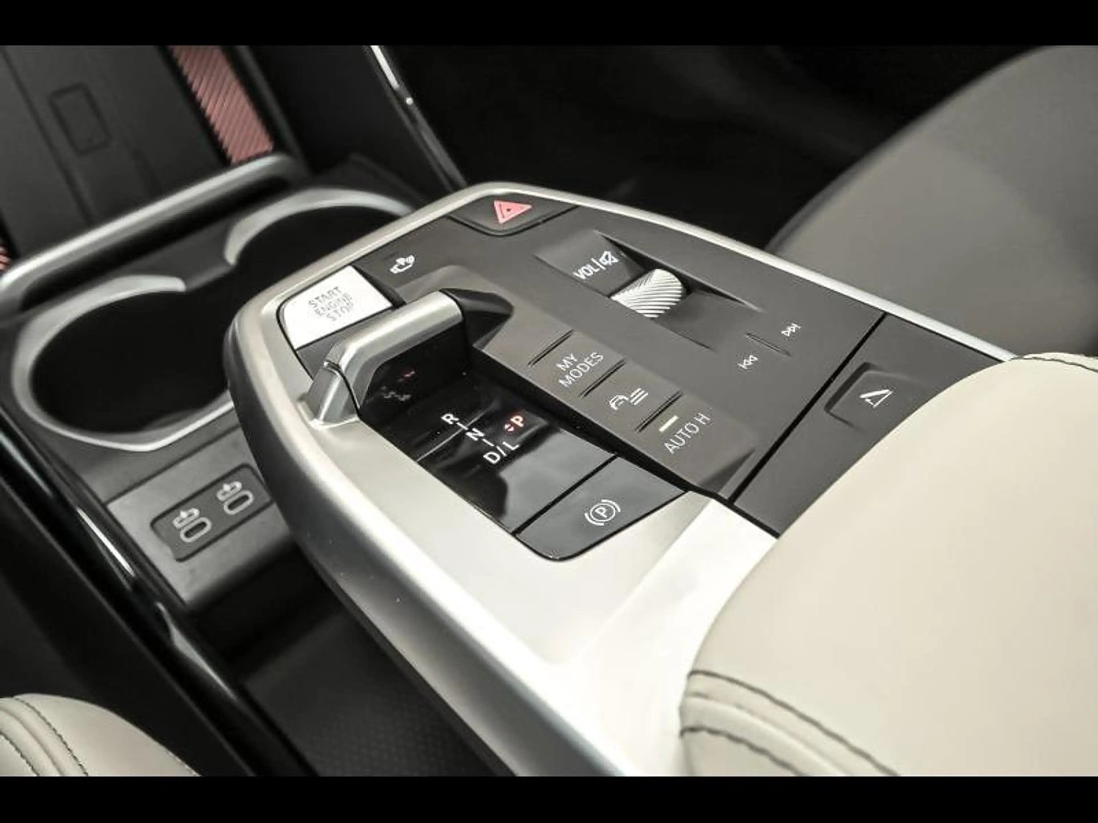 BMW X1 sDrive18i | xLine | Comfort | Led | Dass+ | H&K | — photo 8