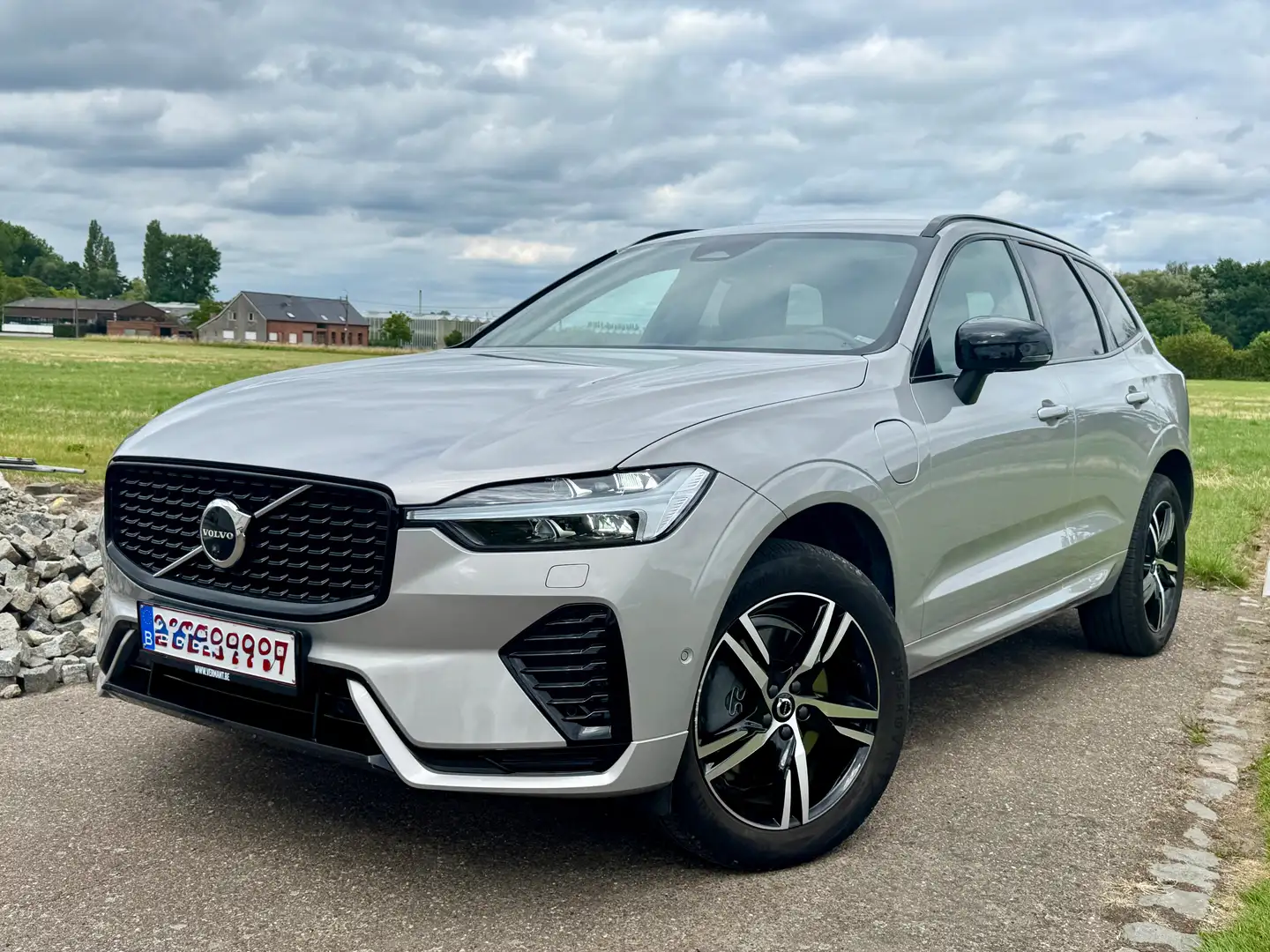 Volvo XC60 XC60 T6 AWD Recharge Geartronic RDesign Argent - 1