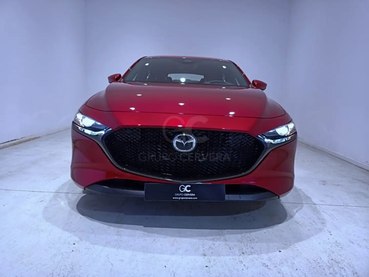 Mazda 3 2.5 e-Skyactiv-G Centre-line 103kW Rojo - 2
