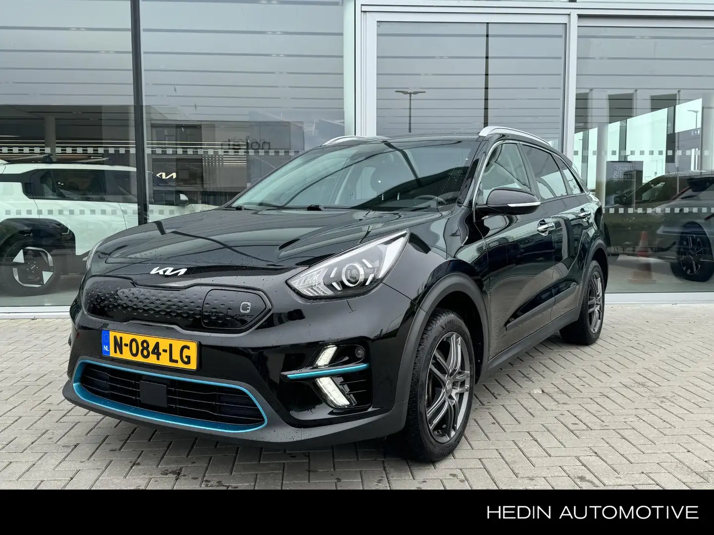 Kia Niro Edition 64 kWh | Nu met gratis laadpaal twv € 1969 Zwart - 1