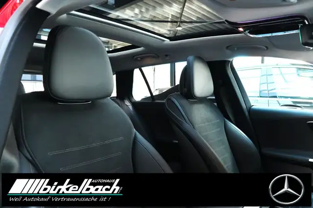 Mercedes-Benz 300 view 13