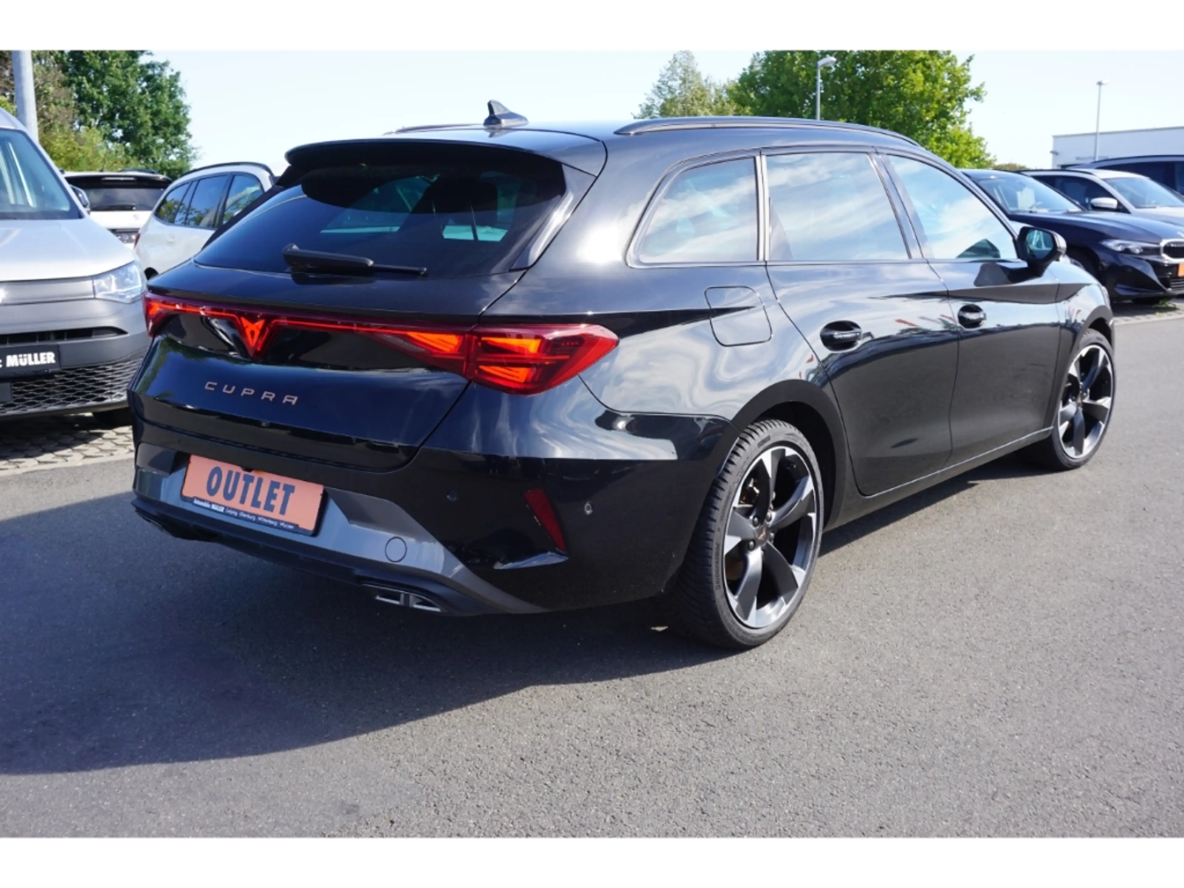 CUPRA Leon SP 1.5 eTSI-DSG-Navi-Winterpak-Visonpak-LED-Kamera — photo 2