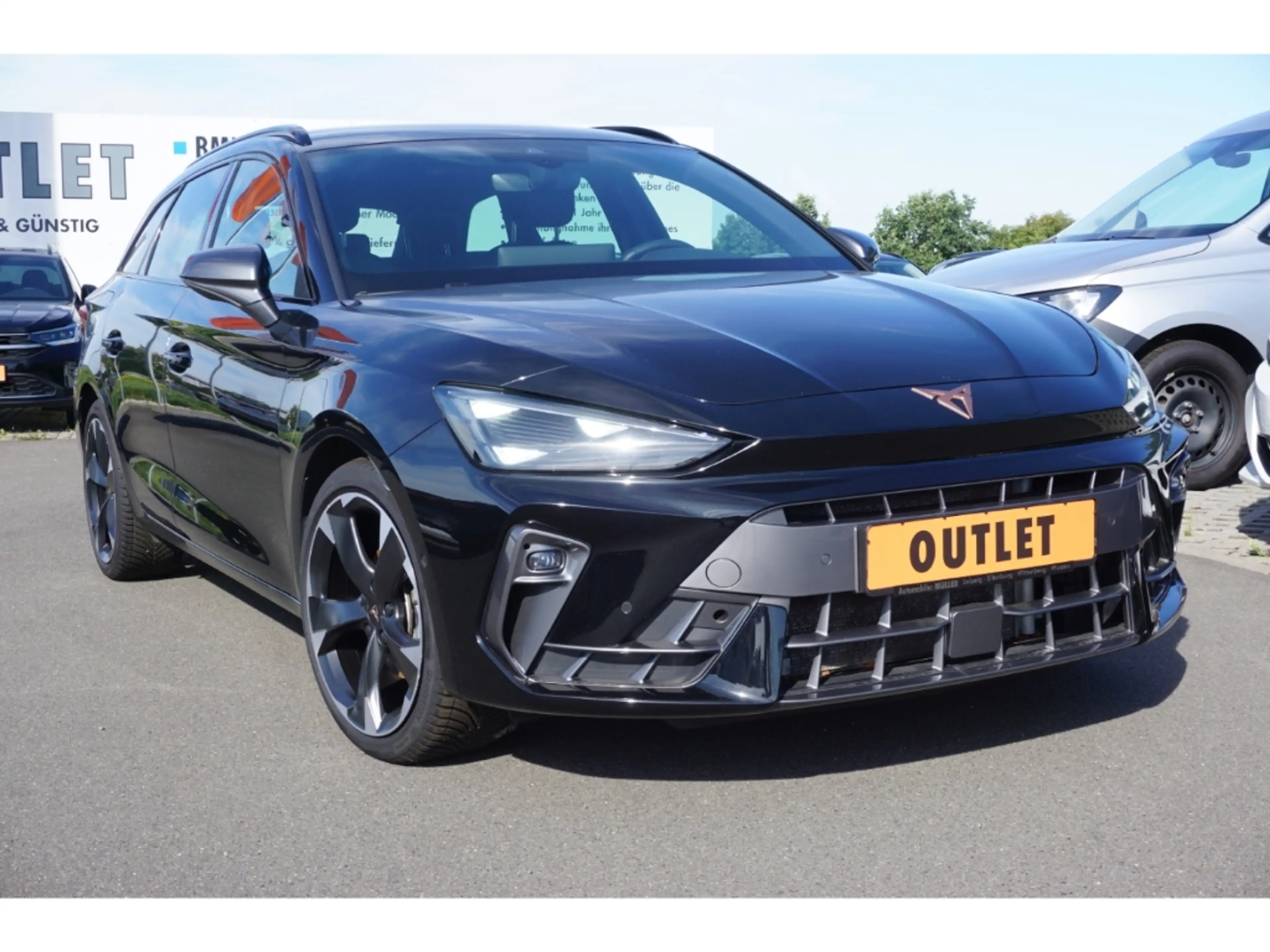 CUPRA Leon SP 1.5 eTSI-DSG-Navi-Winterpak-Visonpak-LED-Kamera — photo 9