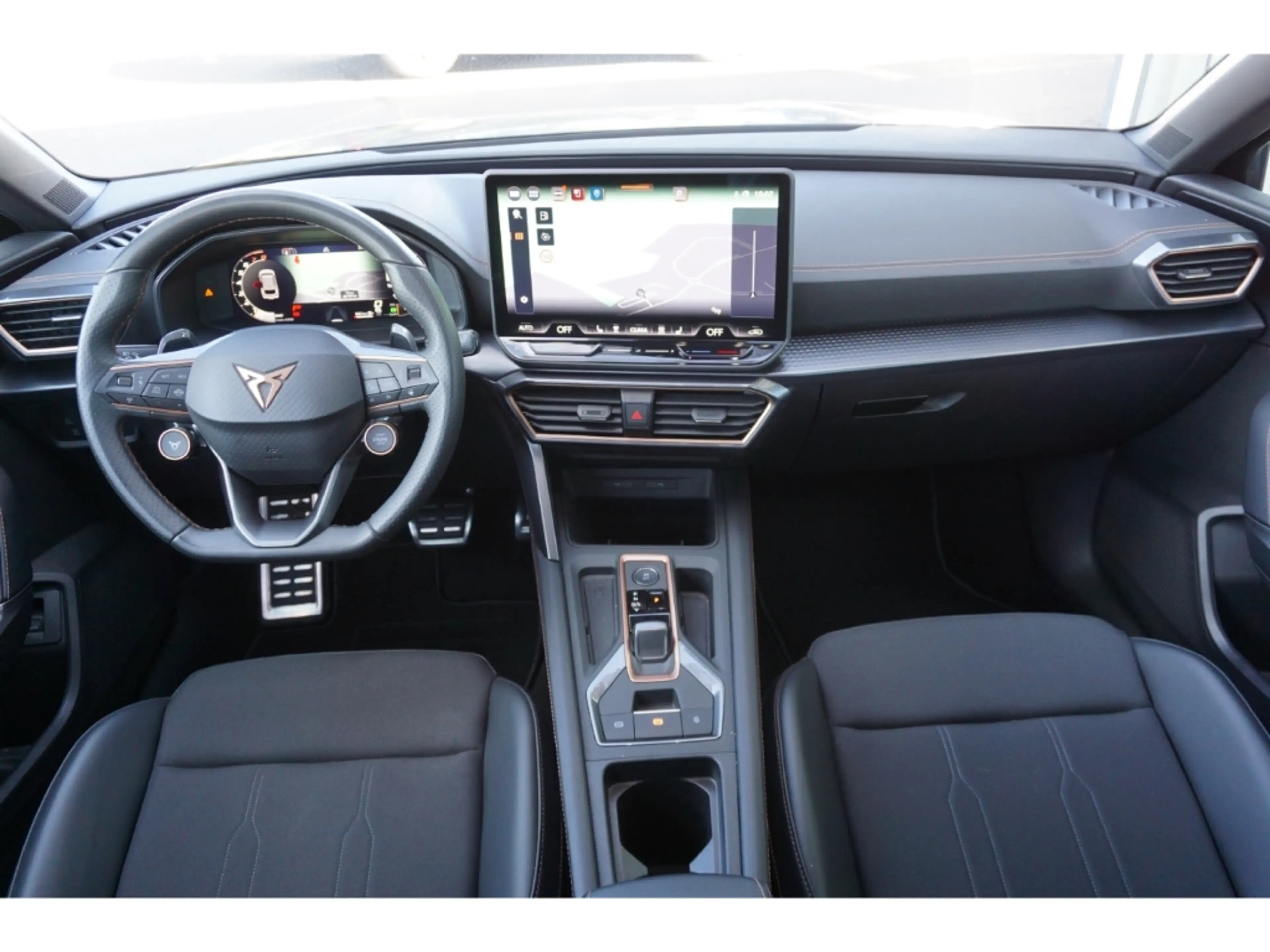 CUPRA Leon SP 1.5 eTSI-DSG-Navi-Winterpak-Visonpak-LED-Kamera — photo 5