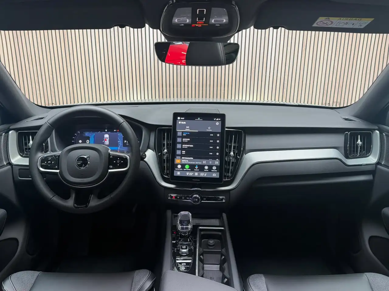 Volvo XC60 2.0 T8 Plug-in hybrid AWD Plus Black Edition FAC, миниатюра 7