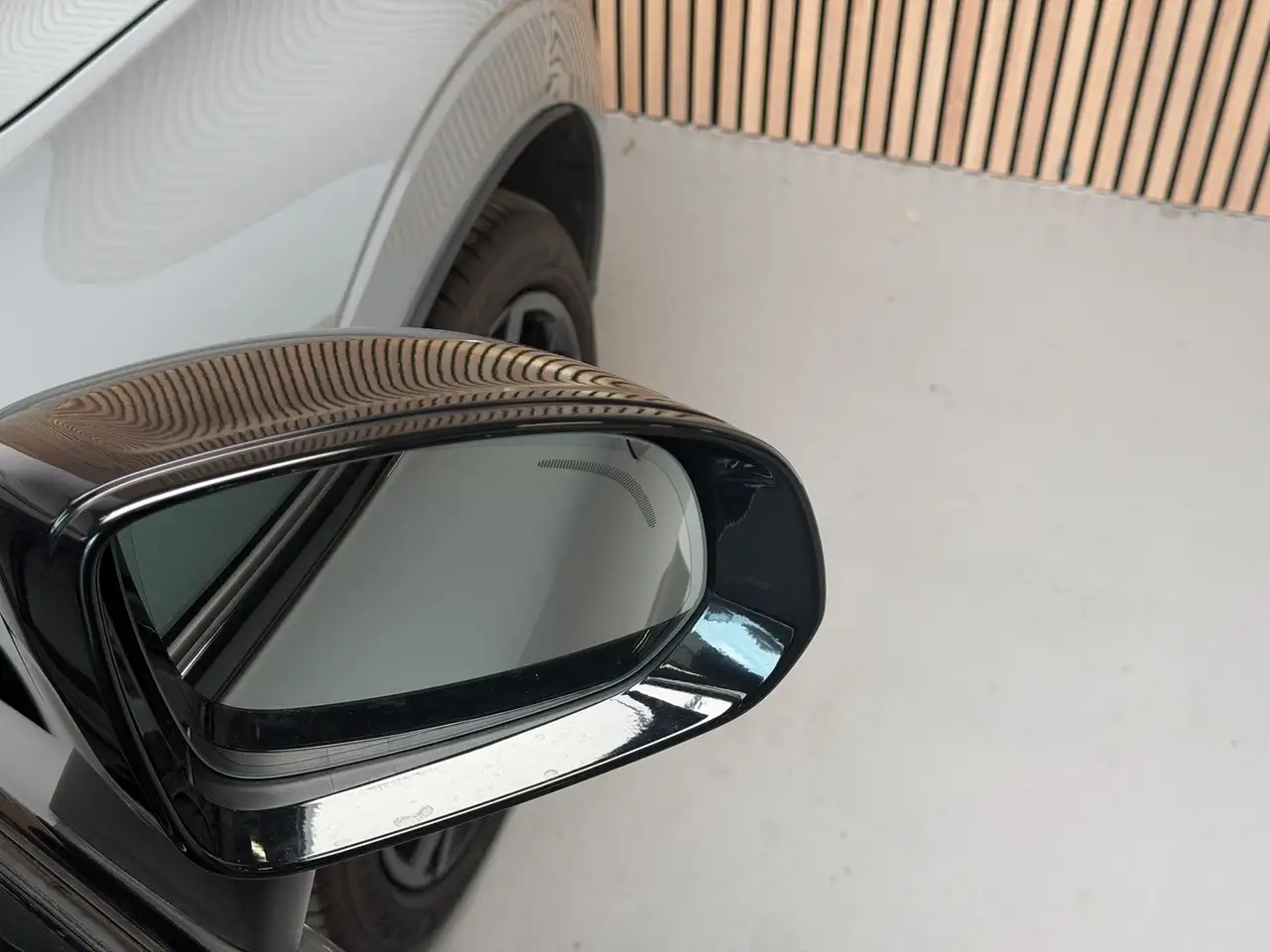 Volvo XC60 2.0 T8 Plug-in hybrid AWD Plus Black Edition FAC, миниатюра 30