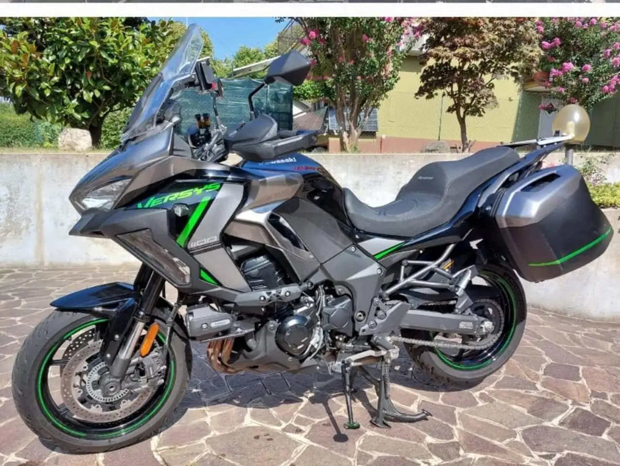 Kawasaki Versys 1100