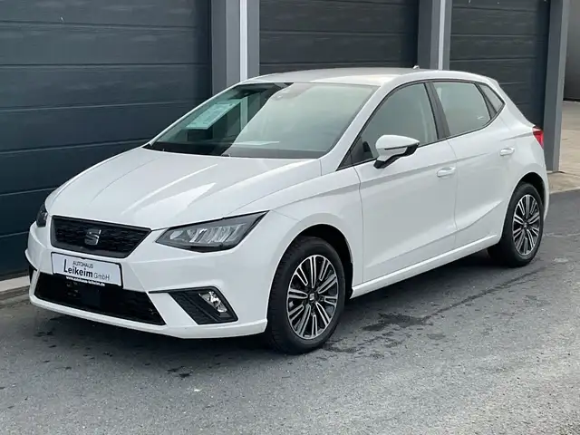 SEAT Ibiza 1,0 TSI Style - ACC * PDC * SHZ