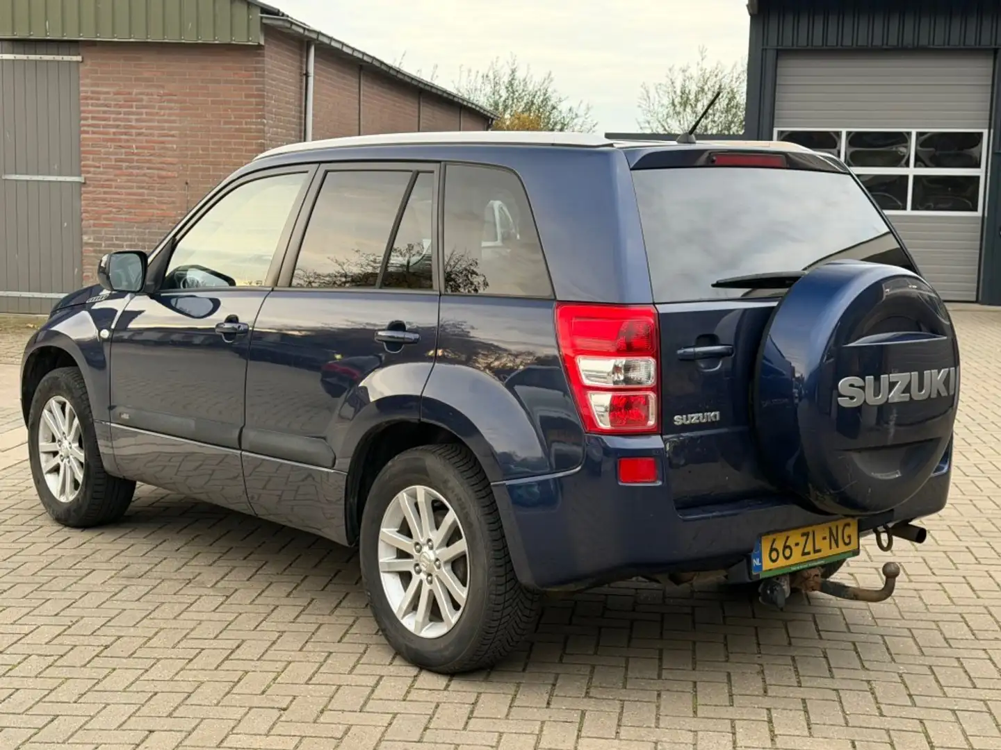 Suzuki Vitara 2.0-16V LIMITED 4x4 4wd Bleu - 2