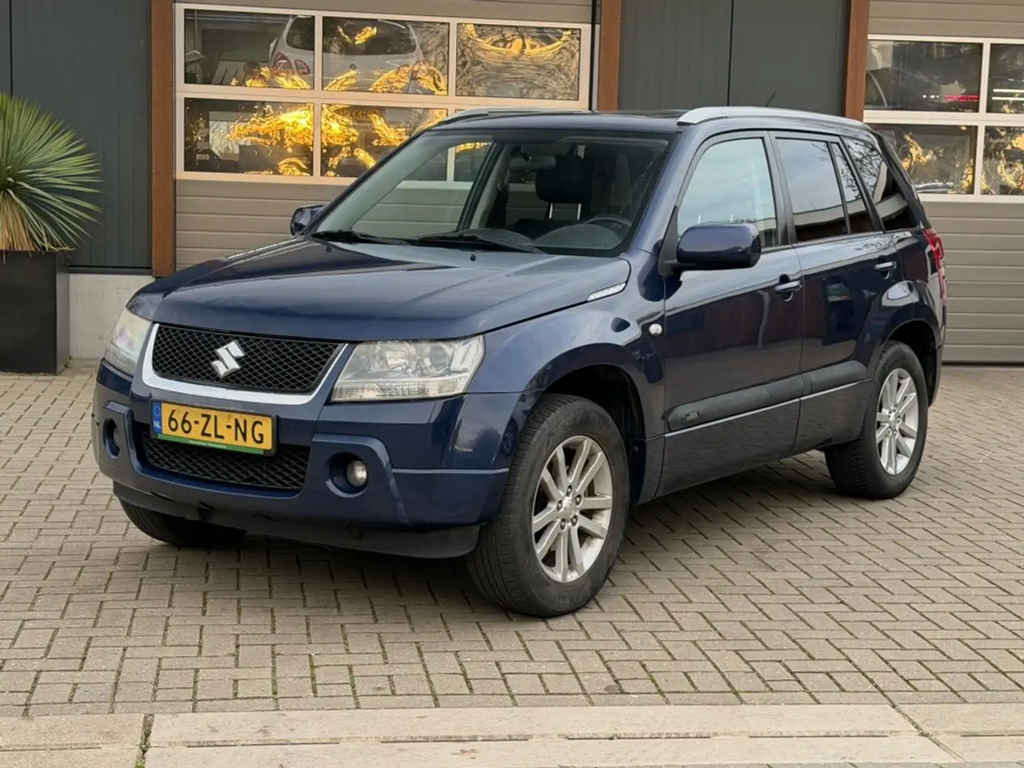 Suzuki Vitara 2.0-16V LIMITED 4x4 4wd Bleu - 1