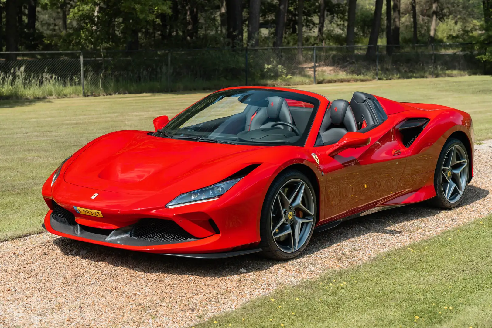 Ferrari F8 Spider 3.9 V8 HELE | Carbon | Lift | Passenger Display | Rot - 2