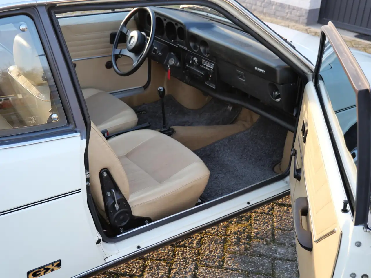 Suzuki SC 1.0 GX 1e Lak 10.500km !!! Origineel Nederlands, foto 6