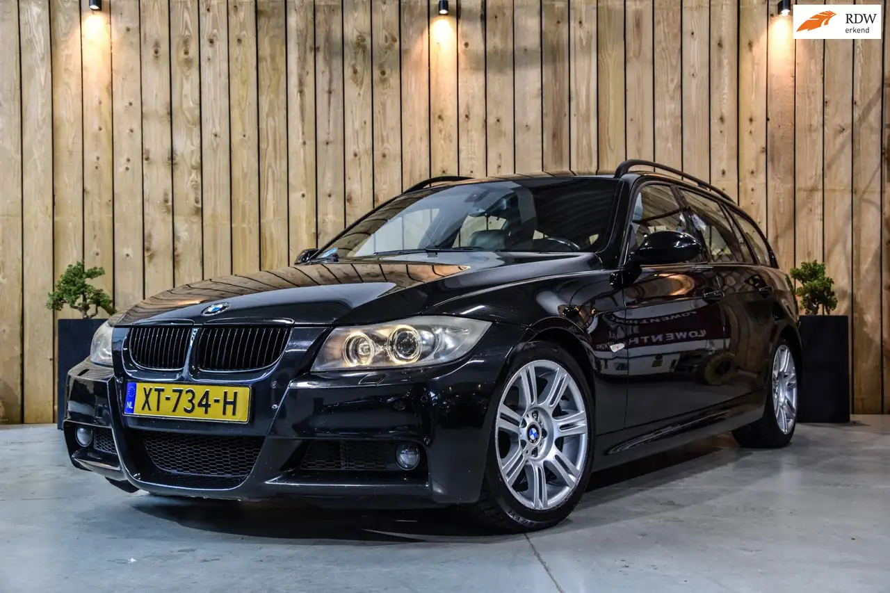 BMW 325