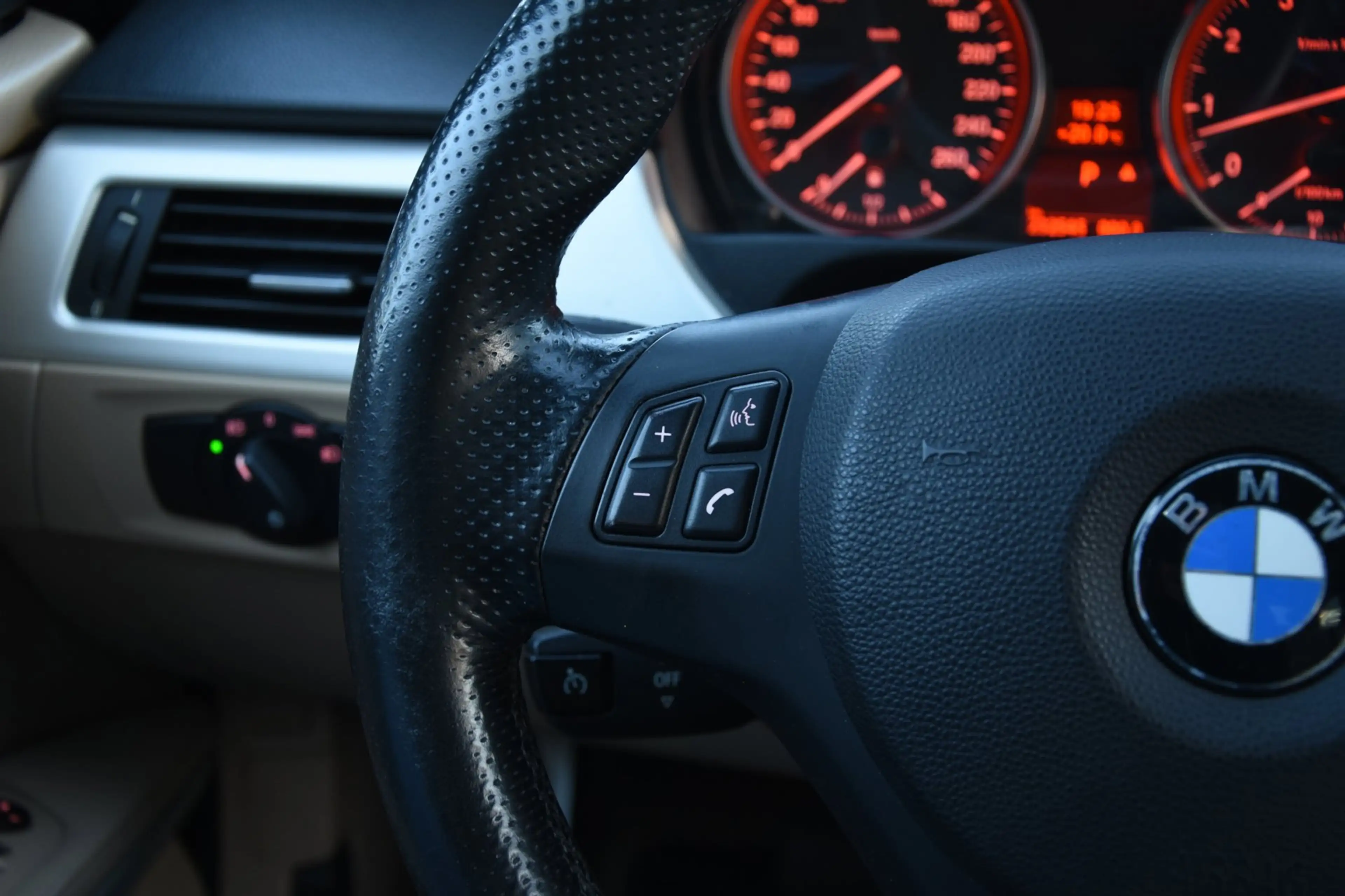BMW 325 3-serie Touring 325i M-Sport *Xenon*Leder*Carplay* — photo 15