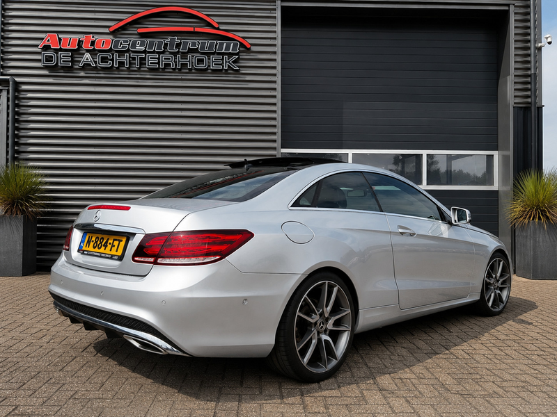 Mercedes-Benz E 200 Coupé AMG-Pakket * Panoramadak * Automaat — photo 2