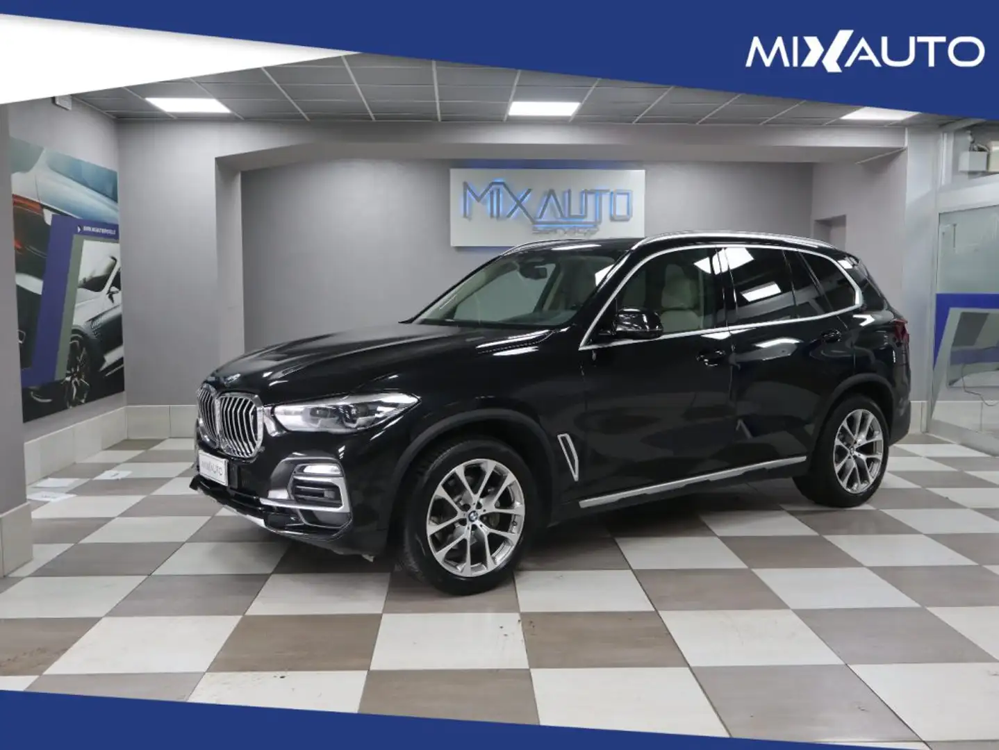 BMW X5 xDrive 25d Business AUT  Motore KM0 Nero - 1