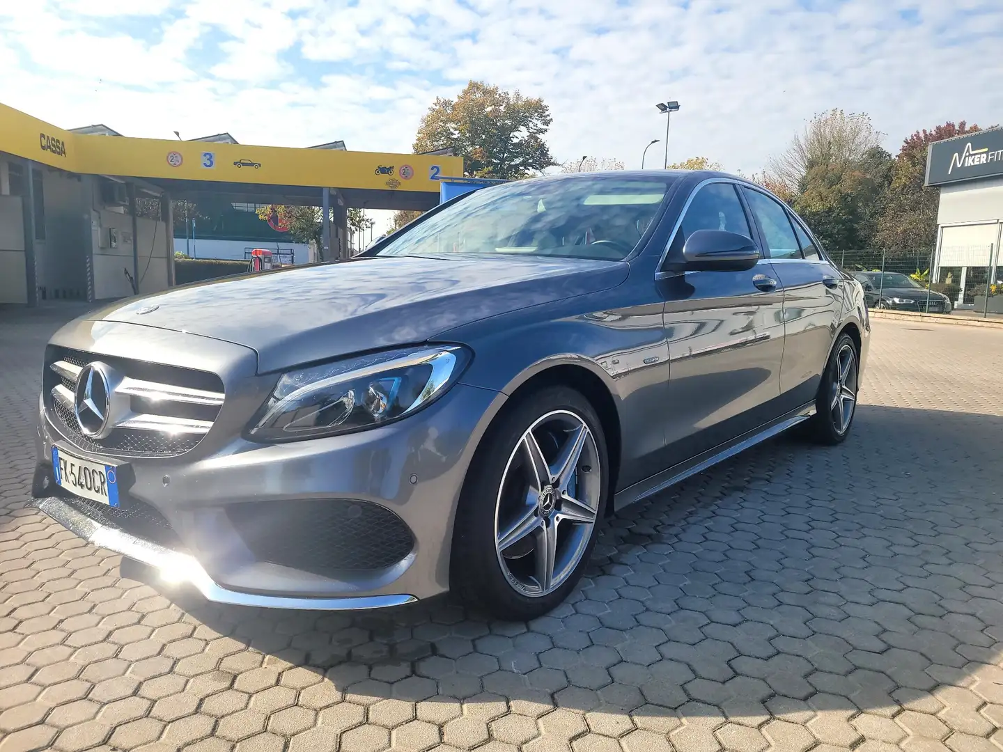 Mercedes-Benz C 350 e Premiun - 1