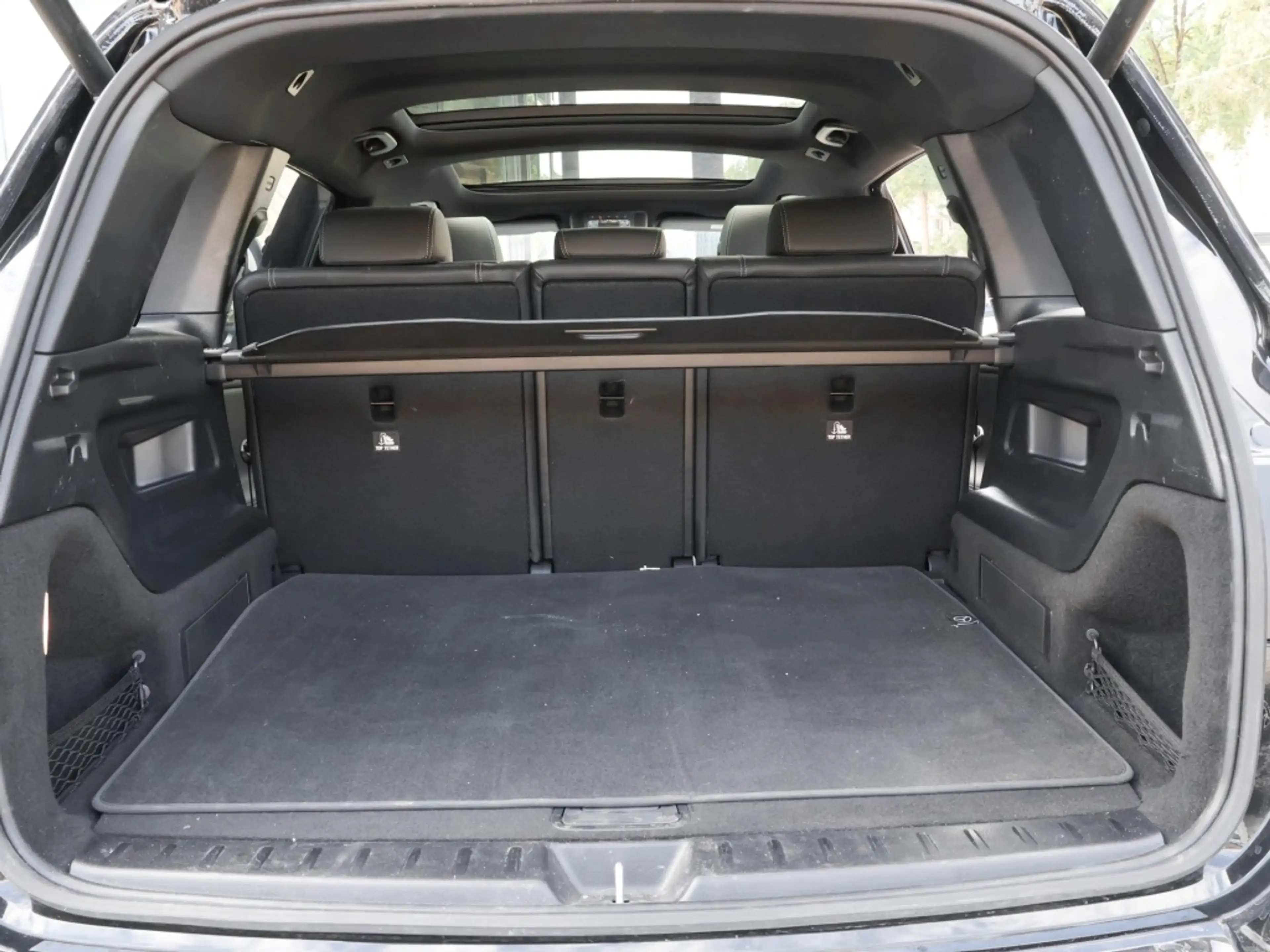 Mercedes-Benz EQB 350 4M Progressive/Pano/AHK/Burm/360/Ambi/18 — photo 14