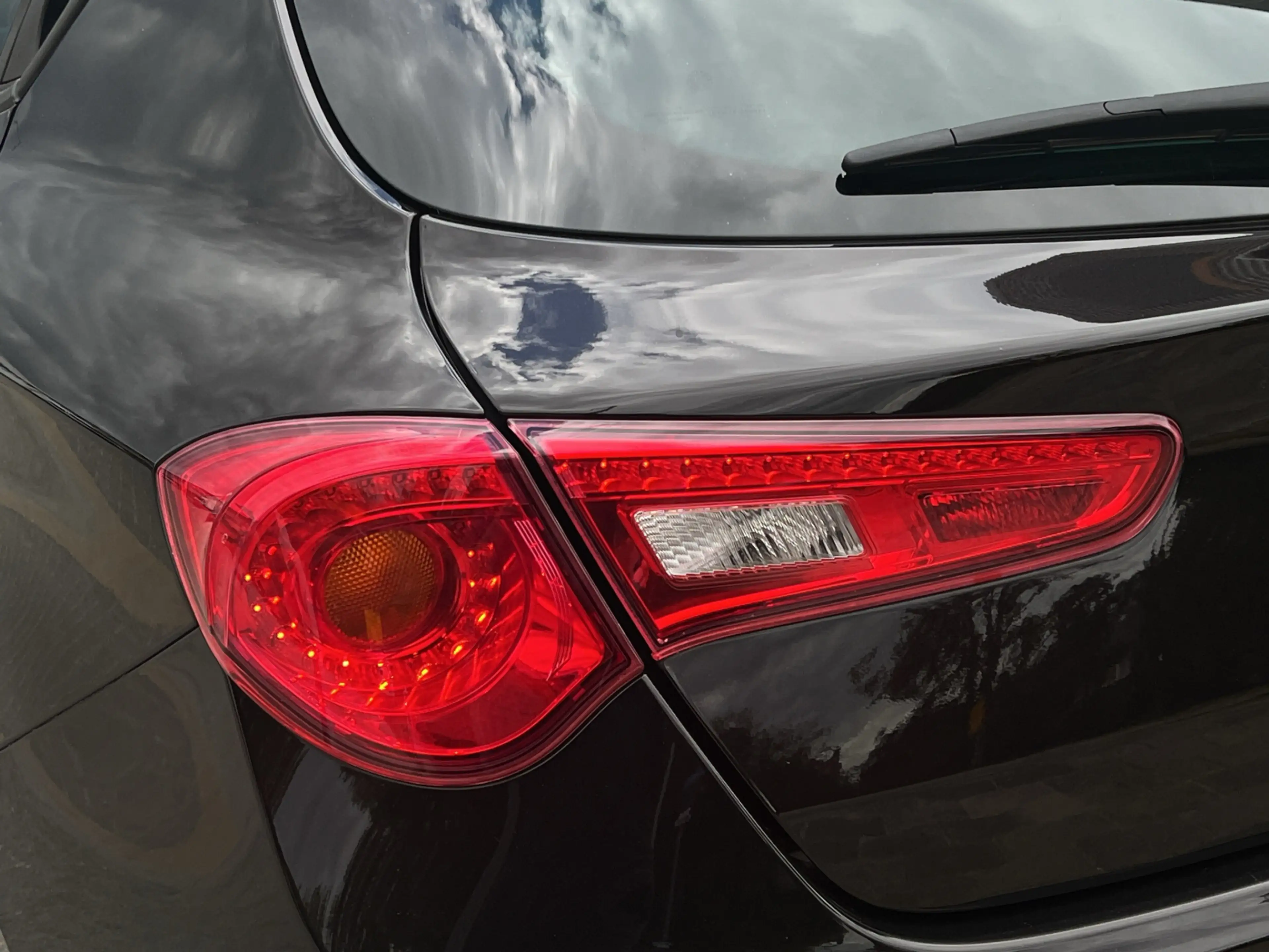 Alfa Romeo Giulietta 1.4 Turbo MultiAir Super | — photo 9