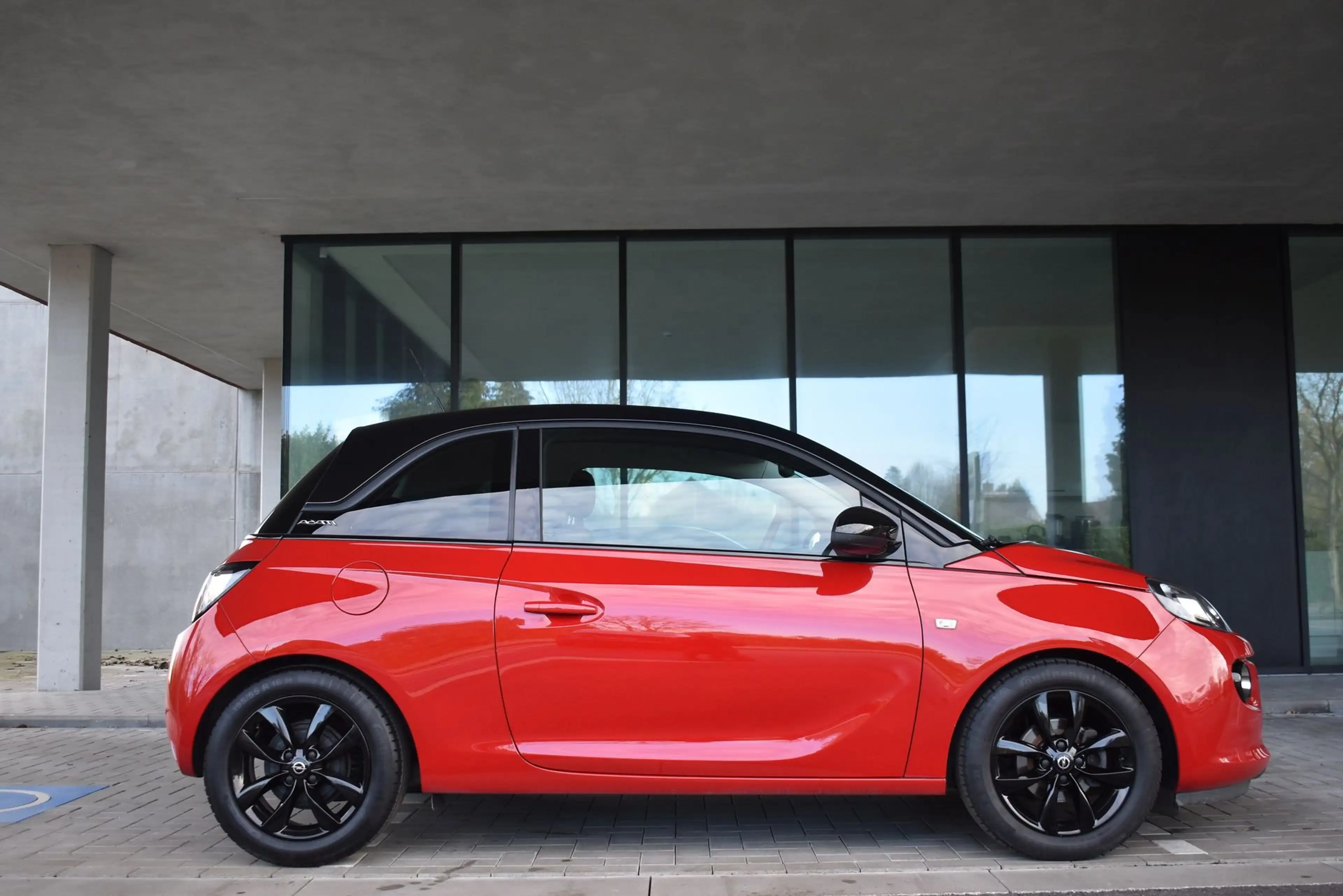 Opel Adam 1.0 S/S Jam 90pk*CarPlay*Parkeersensoren*CruiseControl*El.Airco — photo 3