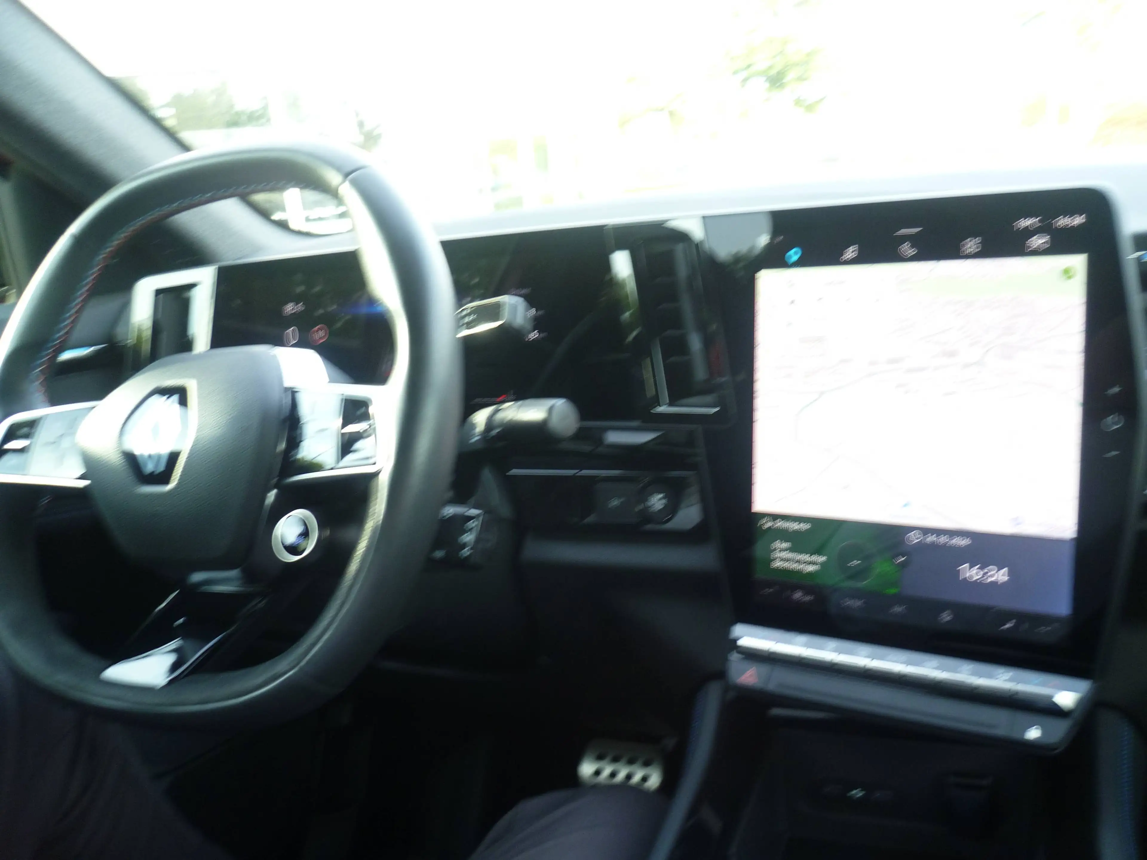 Renault Austral Mild Hybrid 160 Automatik Techno Esprit Alpine — photo 10