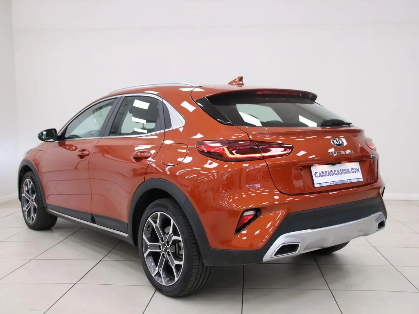 Kia XCeed 1.6 GDi PHEV 104kW (141CV) eTech Naranja - 2