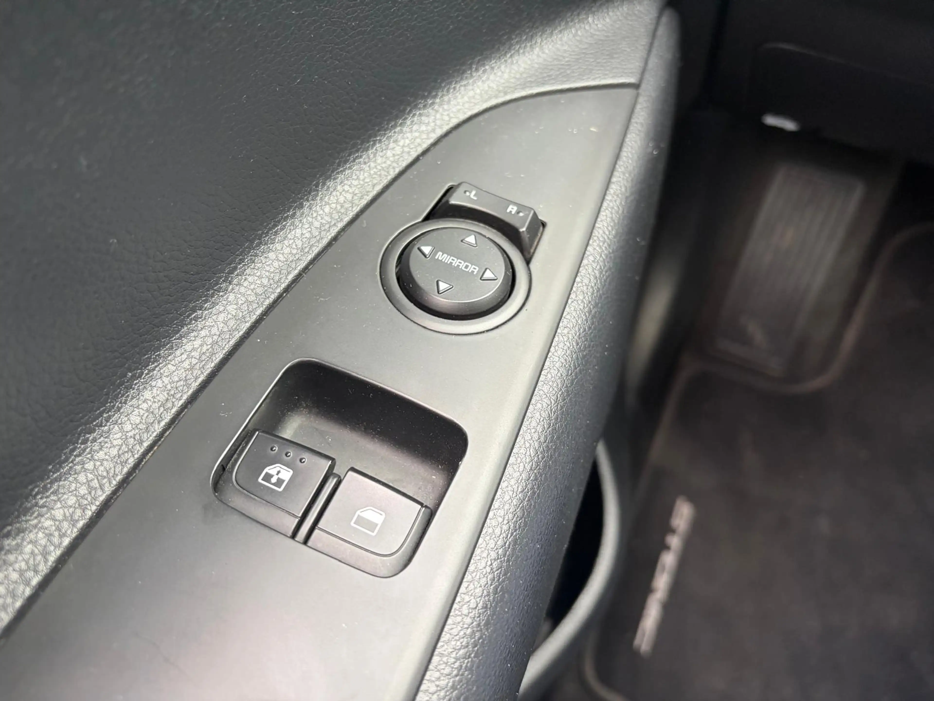 Kia Stonic 1.0 T-GDi MHEV Camera Trekhaak — photo 15