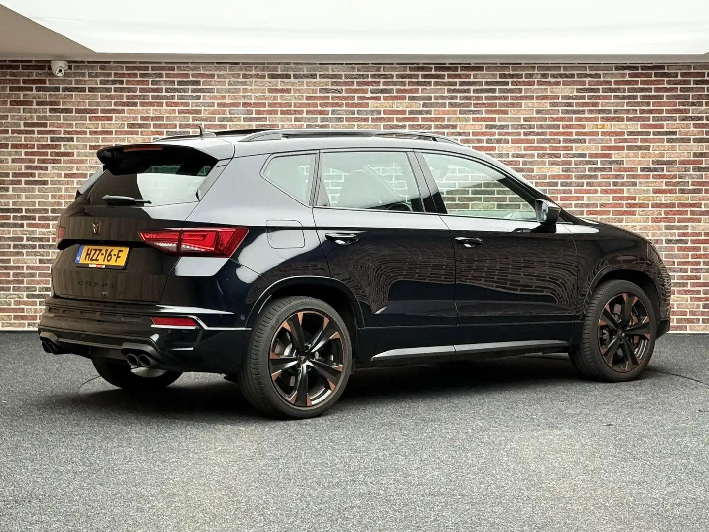 CUPRA Ateca 2.0 TSI 4DRIVE Brembo | Panorama | Achteruitrijcam Negro - 2