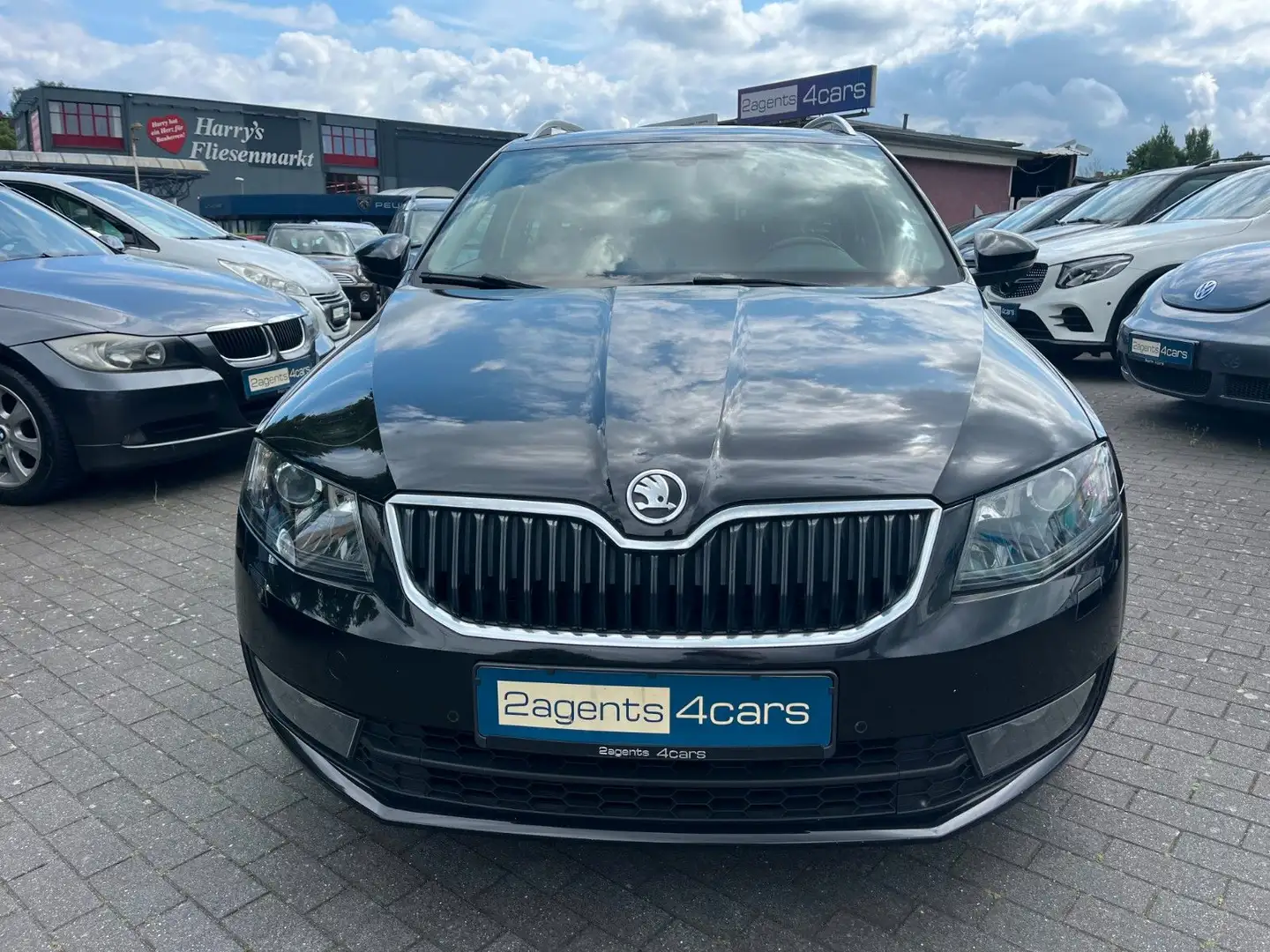 Skoda Octavia 2.0TDI Combi Style°Garantie°Xenon°Navi° Schwarz - 2