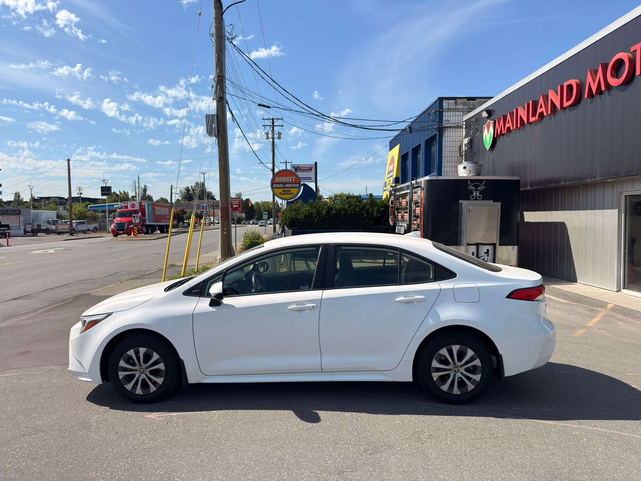 2024 Toyota Corolla — view 8