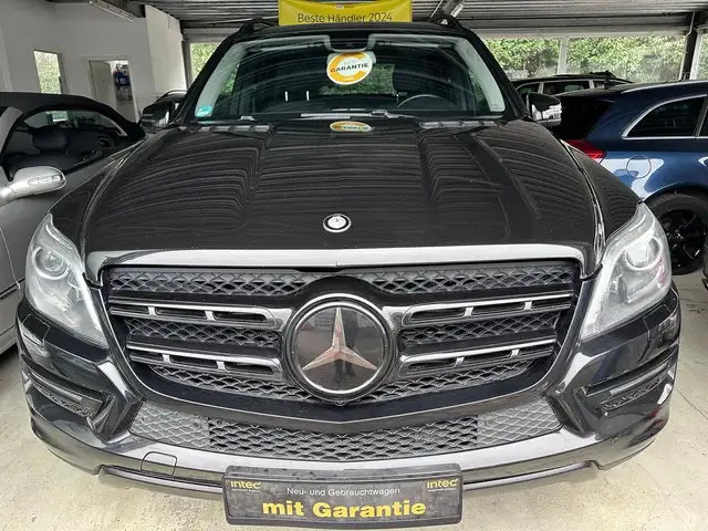 Mercedes-Benz GL 350 GL 350 BlueTec 4Matic AMG ausstatung
