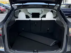 Tesla Model Y снимка Tesla Model Y