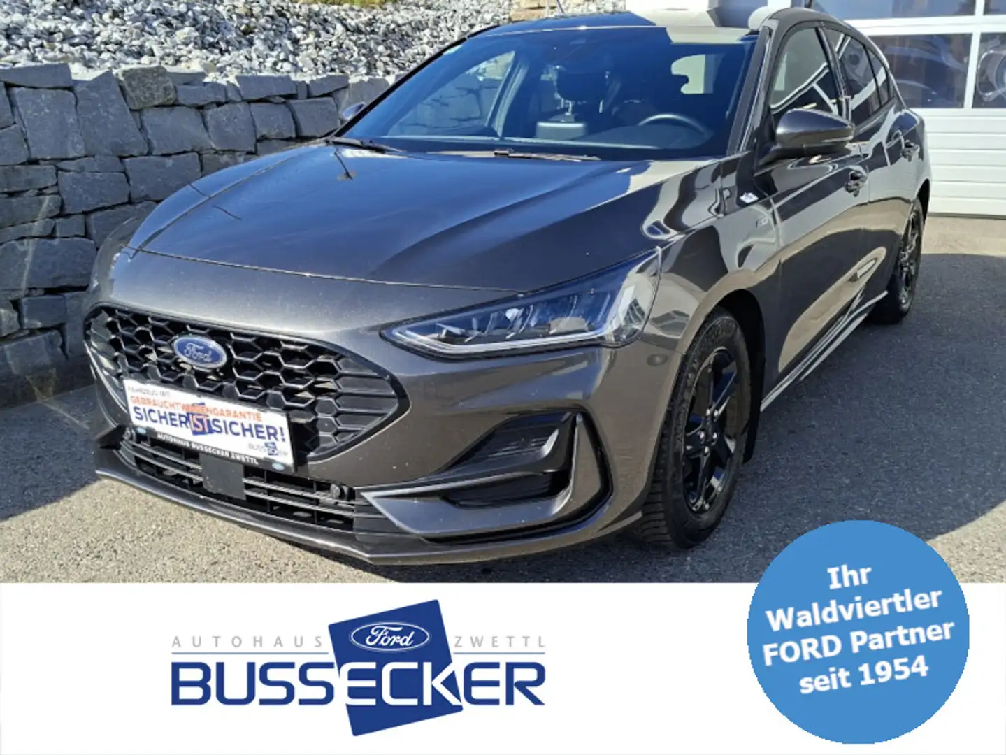 Ford Focus 1,0 EcoBoost Hybrid ST-Line Style Grau - 1