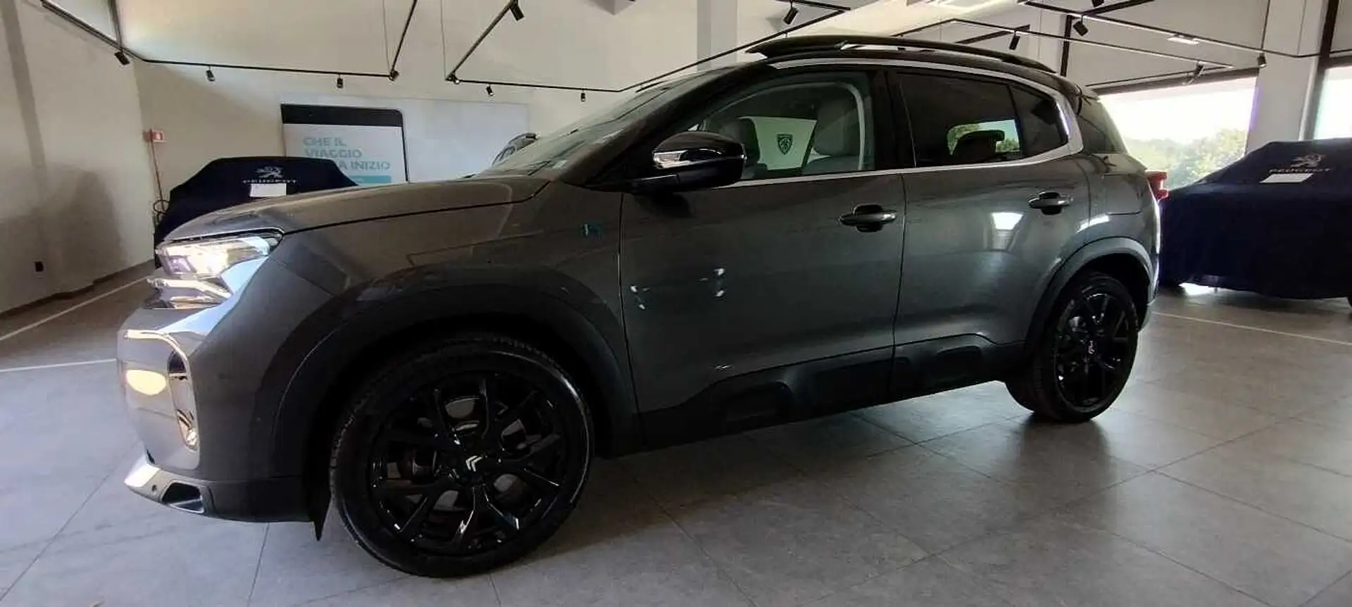 Citroen C5 Aircross Hybrid 225 E-EAT8 Plus Grigio - 1