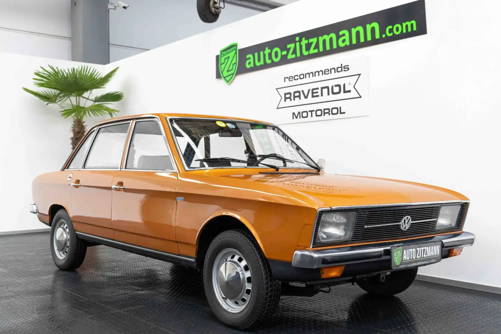 Volkswagen K70 L Orange - 1
