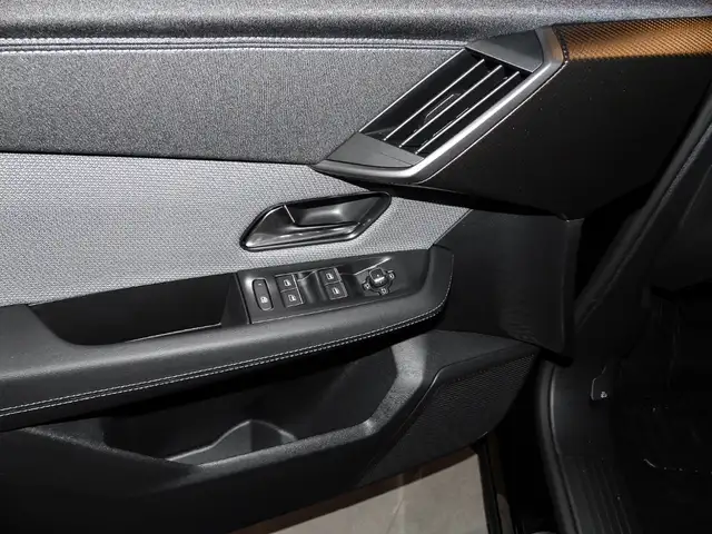 Opel Grandland view 14