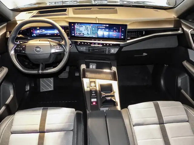 Opel Grandland view 6
