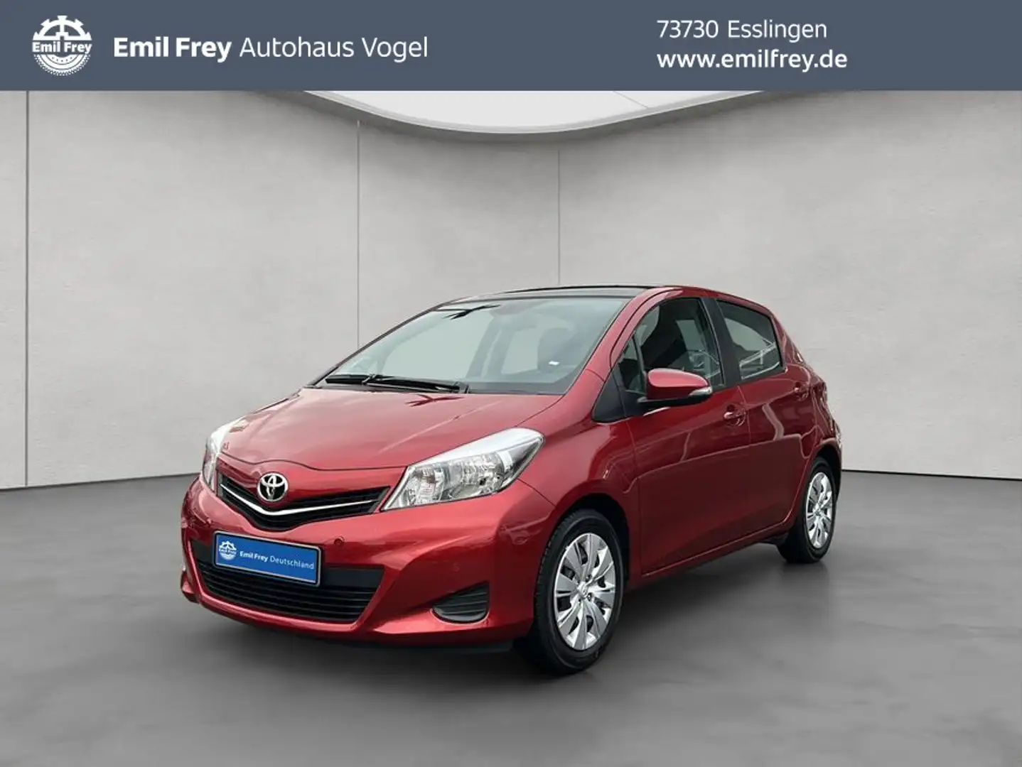 Toyota Yaris 1.33 Multidrive S Panoramadach Rosso - 1