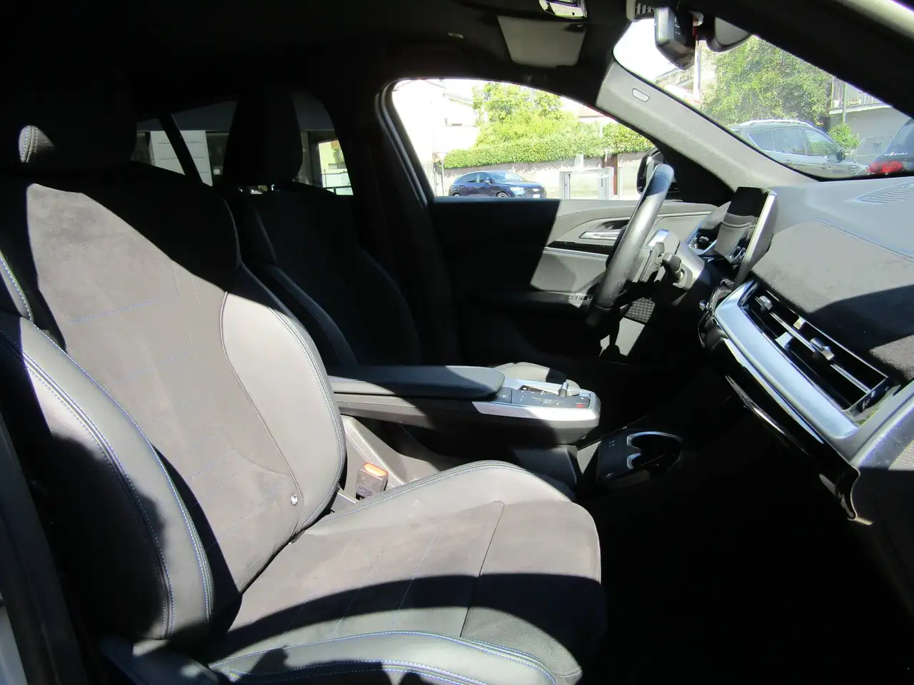 BMW X2 20d MHEV MSPORT PRO XDRIVE , CERCHI DA 20'', LUCI AMBIENTE , FARI LED, миниатюра 17