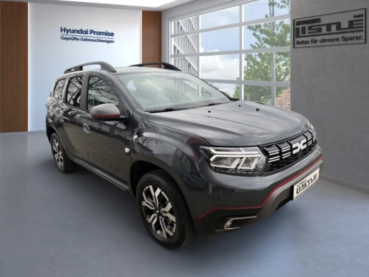 Dacia Duster Journey+ TCe 150 4x2 EDC Navi SHZ Kamera 360 Kamer Grau - 2