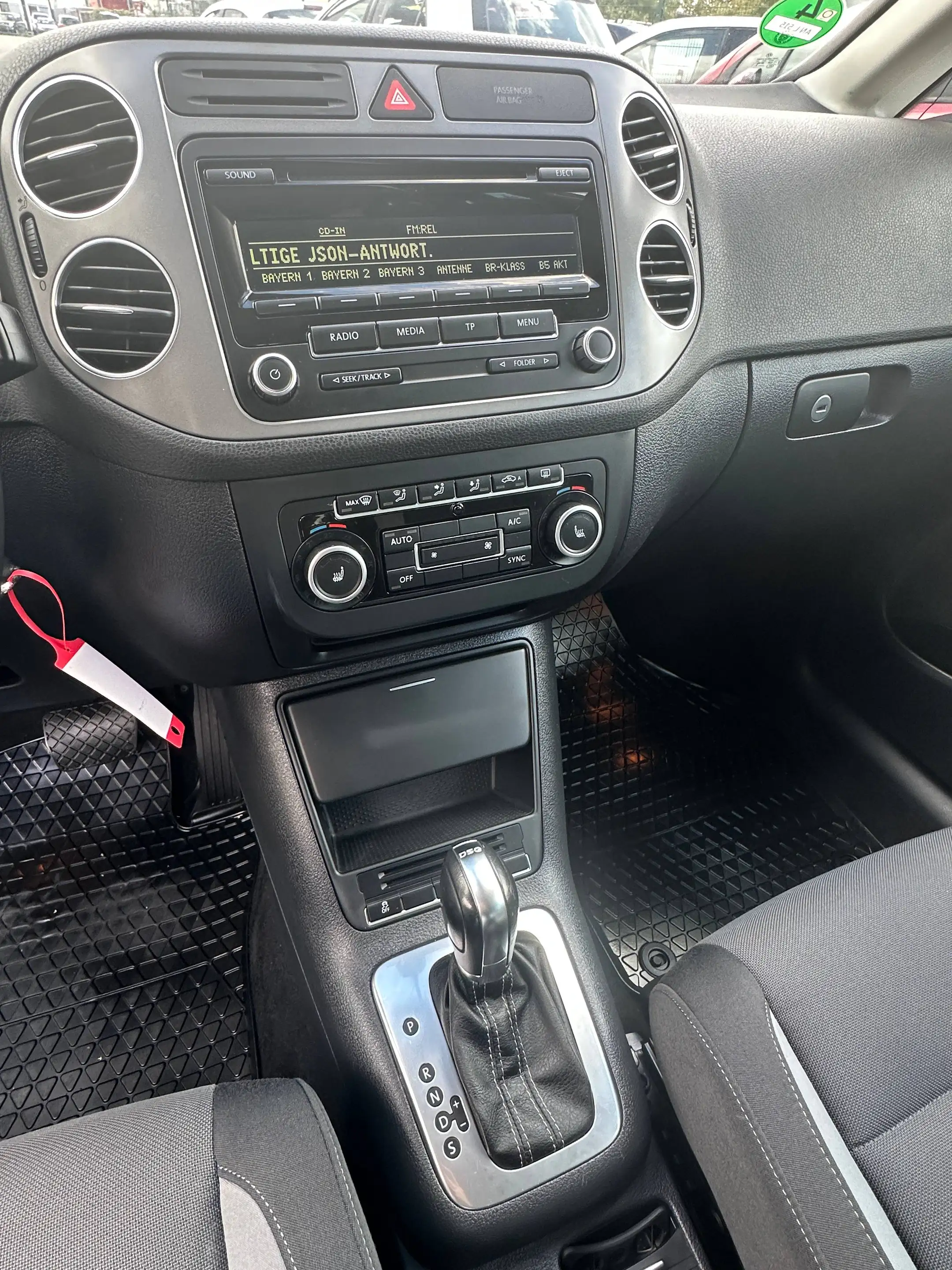 Volkswagen Golf Plus Life AUTOMATIK TÜV NEU — photo 12