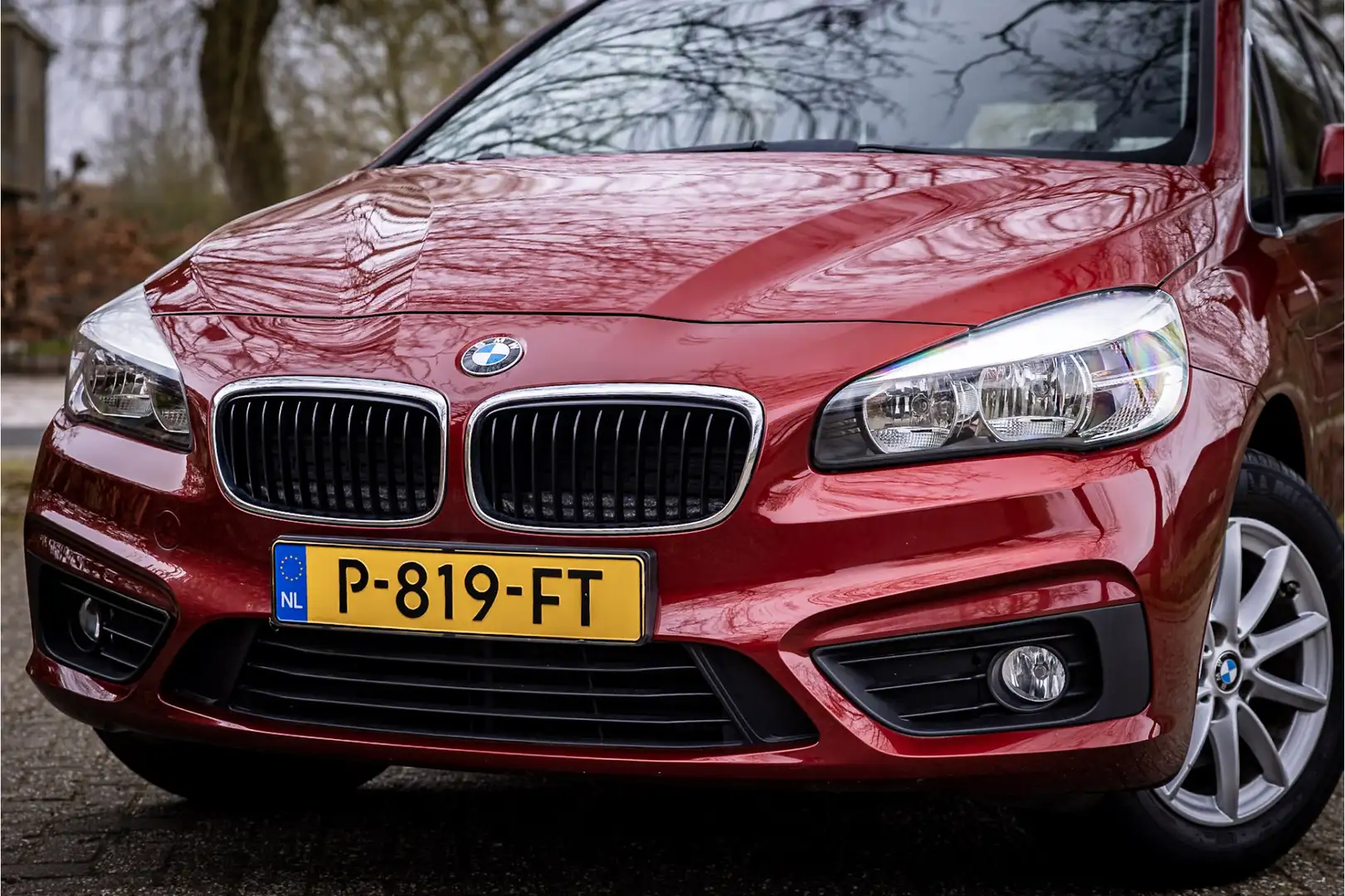 BMW 218 2-serie Active Tourer 218i Executive Stoelverwarmi Rood - 2