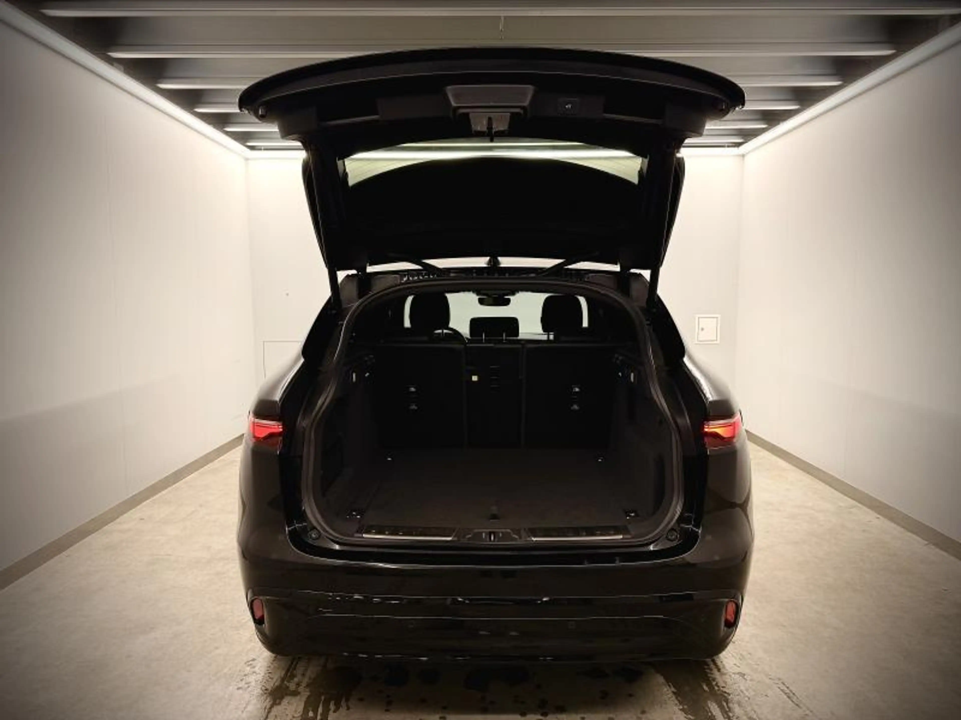 Jaguar F-Pace D165 S AWD Auto. 23MY — photo 36